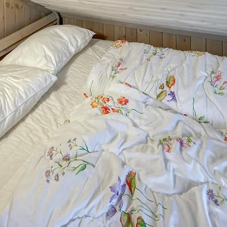 Lovely In Sandviga With House Sea View *