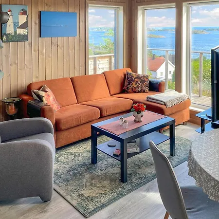 Hébergement de vacances Lovely In Sandviga With House Sea View Sandvika