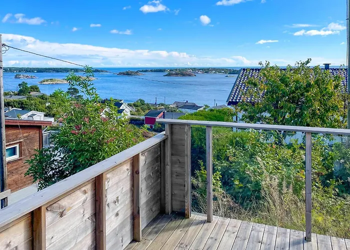 Lovely In Sandviga With House Sea View *